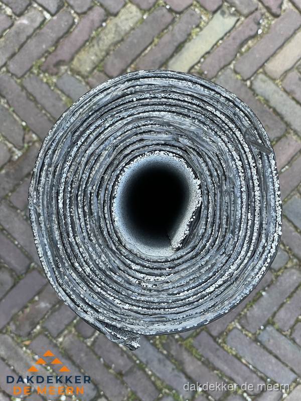 Rol EPDM dakbedekking materiaal voor plat dak in De Meern Rol EPDM dakbedekking materiaal voor plat dak in De Meern
